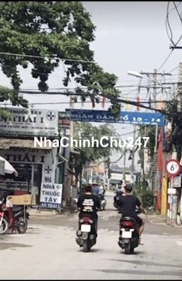 CẦN TIỀN BÁN GẤP ,MẢNH ĐẤT VUÔNG ĐẸP,XE HƠI CHẠY VÔ