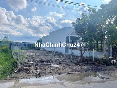 Chính chủ cần bán gấp 110 m2 có sẵn 100 m2 thổ cư tại Bình Dương