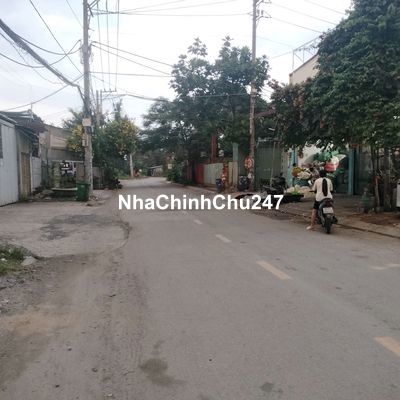 Bán lô đất thổ cư 400m2 .hẻm ô tô 6m.