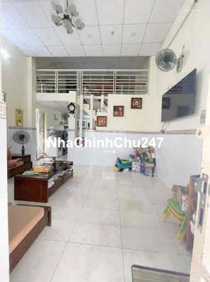 Bán đất tặng nhà dt 80m2 giá 2ty5 đ.Dương Quảng Hàm một đời chủ,Gò Vấp