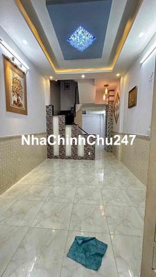 Nhà mặt tiền Lê Đại Hành Quận 11, 4m x16m