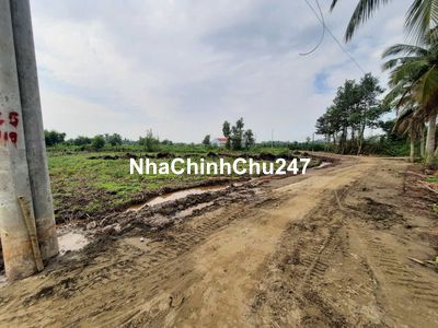 Bán 2500m2 đường xe tải mặt tiền 52m,H.Bến Lức gần KCN, Chỉ 3,125 tỷ