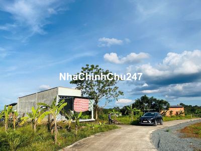 Bán lô Góc 2 MT 320m2,TC,SHR,Đường thông CHỢ dân đông,hiện hữu,460TR