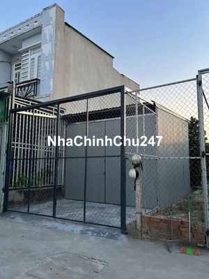 Đất thổ cư 48m2 đã dựng nhà kho bằng tôn