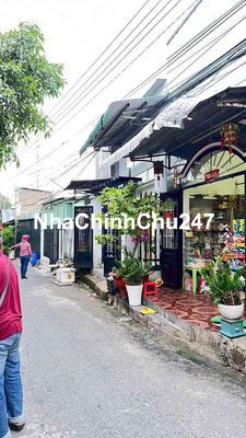 Nhà chính chủ mặt tiền đường nhựa