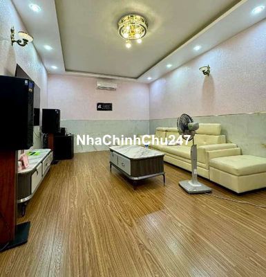 Tân Hưng Q7,Nhà Đẹp hơn 70m2,đường xe hơi 4m,Chủ tặng hết nội thất,Shr