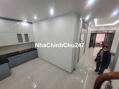 Cần bán nhà chính chủ 3 thoáng tại ngõ 192 kim mã