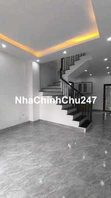 Chính chủ bán nhà ngay sát UBND, Chợ Phượng 10p ra TT Hà Đông.