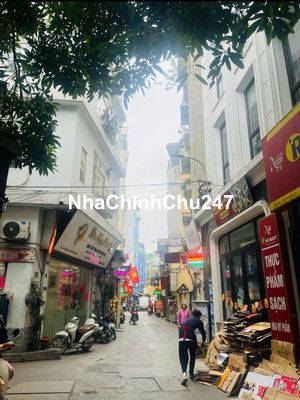 Nhà cực tiện ích chính chủ bán