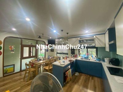 Chủ nhà gửi bán nhà Ngõ 50 Võng Thị, Tây Hồ, 52m2x5T