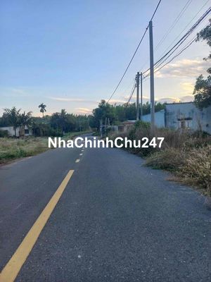 Đất chính chủ cần bán gấp nằm ngay khu trung tâm hành chính, SHR