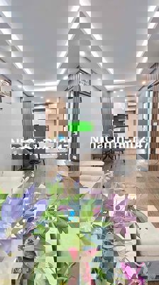 Chính Chủ Bán Căn Hộ Tập Thể Đẹp, 75m2, 3 Ngủ, 2wc, Đồng Xa, Mai Dịch