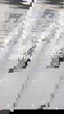 BÁN NHÀ  GIÁ RẺ .CHÍNH CHỦ P 15Q8 .