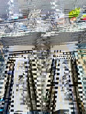 NHÀ BÁN CHỦ GỬI