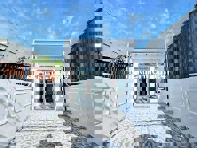 Xuất Hiện Kèo Thơm Nhức Nách CĂN NHÀ CẤP 4 SỔ RIÊNG THỔ CƯ