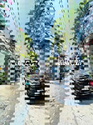 HXH SÁT MẶT TIỀN ĐHT05 THÔNG SONG HÀNH ,TRƯỜNG CHINH