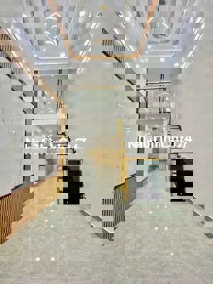 Chính chủ bán căn nhà 3×10 mới 100% 1 trệt 1 lửng 2pn 2wc shc đất thổ