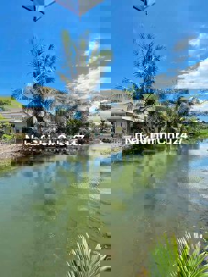 Đất Mặt Tiền Kênh 460,6m2 Bến Lức giá 695tr đường Ôtô sổ hồng riêng