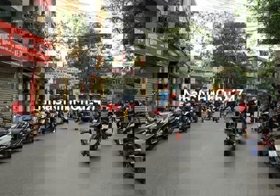 68m2 x 4 tầng, 4 ngủ hiện đại, ngõ 41 Thái Hà, Đống Đa sổ đỏ chính chủ