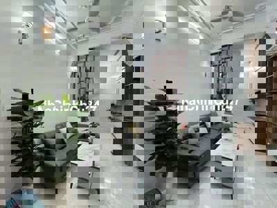 NHÀ ĐẸP LẠC TRUNG- LÔ GÓC- FULL NỘI THÂT-CHỦ NHÀ KIẾN TRÚC SƯ THIẾT KẾ