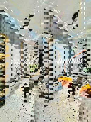 Chính chủ bán lỗ gấp nhà đường Đoàn Kết , Tân Thành , Tân Phú