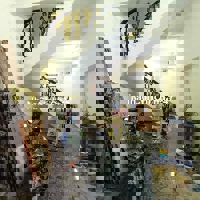 ĐÀO TẤN - 46M2 - DÂN XÂY - 4PN - QH ỔN ĐỊNH - SỔ ĐỎ CHÍNH CHỦ - VUÔNG