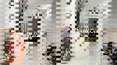 4.8x13. 4T - xe hơi đỗ - đồng bộ - dân trí  1p29s đến BV, Sân bay TSN.