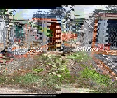 Lô đất 118m2 thổ cư mặt tiền 30m nhựa chỉ 390 triệu sổ sẵn,Trảng Bàng