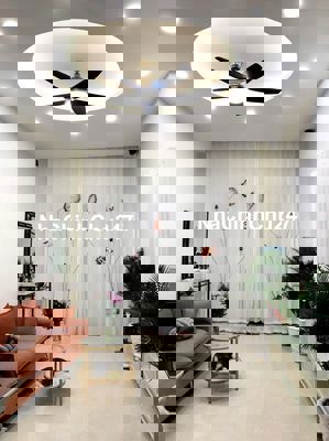 Chính Chủ, nhà đẹp t tâm Q.PN, cách MT HVB 20m, 4 p ngủ, 4x19 vuông A4