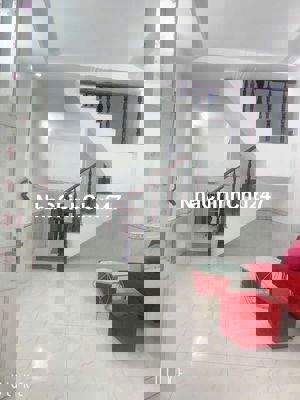 Chính chủ bán nhà shc  3.5×9.5 1 trệt 1 lầu có sân thượng giá 1.4tl