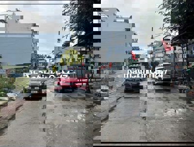 Chính Chủ Bán LÔ ĐẤT Ngang 5m dài 16,7m  SHR Sát KDC Vĩnh Lộc