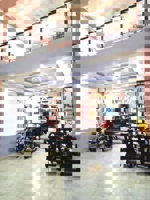 bán nhà 100 m2 4 tầng 7 tỷ xíu oto ngủ nhà khu phân lô dẳng cấp