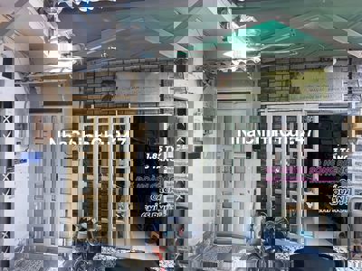 CHỈ 1,85 TỶ NHÀ 3 TẦNG, SỔ HỒNG RIÊNG, CÁCH QUẬN 1 CHỈ 5 PHÚT