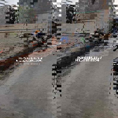 Đất 2 mặt tiền