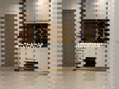 Bán căn 3N2+1 94m giá chỉ 6.1 tỷ, full , sẵn sổ Vinhomes Smart city