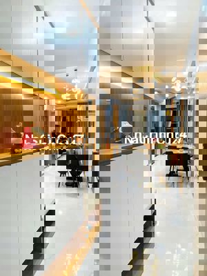 BÁN LỔ CĂN HỘ 2PN CÓ BAN CÔNG ĐÃ CÓ SỔ HỒNG TẶNG LUÔN NỘI THẤT