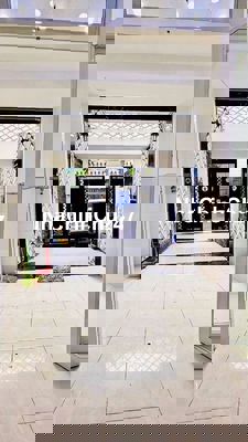 CHỦ NGỘP HẾT OXY - GIẢM 300TR CÒN 5,9 TỶ- 64 M²- 4 TẦNG- ĐƯỜNG 5M- LĐ