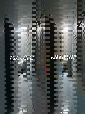 Bán nhà sổ hồng riêng DT 70m2