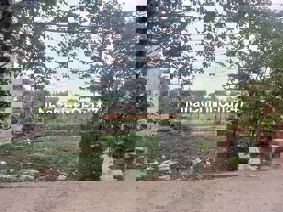 Chính chủ cần bán lô đất ở đường Nữ Dân Công 8x16m chỉ 1.6 tỷ