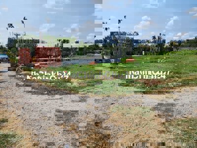 Lô góc 2 mặt tiền 319m2 sổ riêng,gần chợ Lộc Hưng, HL2 vào 500m, 530tr