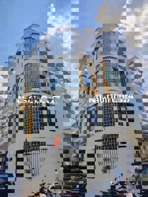 Chủ đi mỹ cần bán căn góc 2 MT đúc thật 6x9 khu vip tặng full nội thất