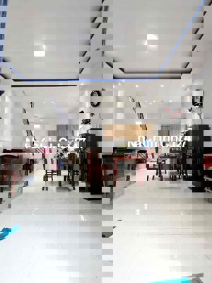 HIẾM NHẤT BÌNH TÂN.DT (5,4X8) 3 PN,CHỦ TẶNG NỘI THẤT CAO CẤP