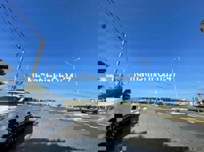 đất minh mạng huong  nam sạch 100m2  . khu sơn thuỷ