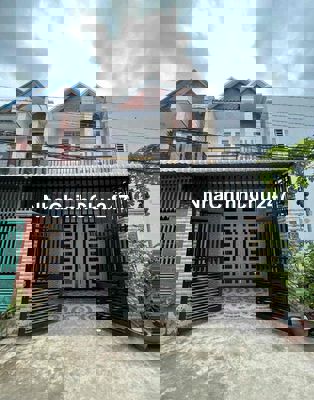 nhà long thuong cần giuộc gần uỷ ban xả long thượng.5x18 giá 1ty950