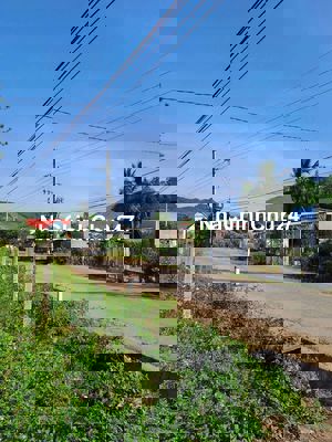 Chính chủ bán nhà 445m2 Hương Lộ 62, nhà 2 MT ngay nhà thờ Diên Tân