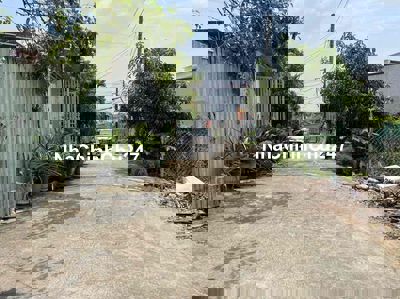 NHÀ CẤP 4 HXH + 82M2 + P. TÂN BÌNH.TP DĨ AN.