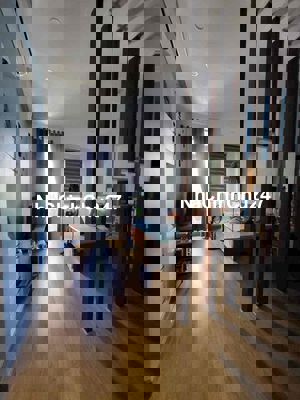 Mặt tiền đường qh 7m5 hải châu giá thua trong hẻm