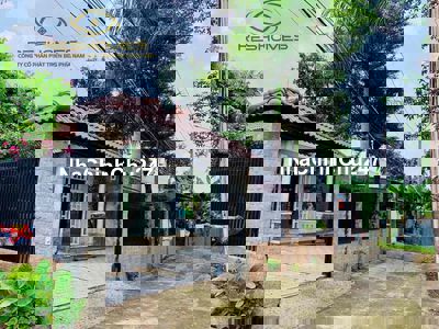 NHà mái thái sân vưởn rộng rãi gần trường bùi thị xuân.