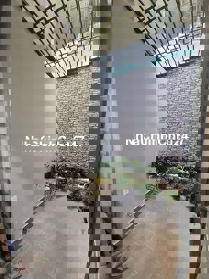 P17 BÌNH THẠNH_SÁT Q.1_ 3PN_GIẾNG TRỜI THOÁNG MÁT_NỞ HẬU