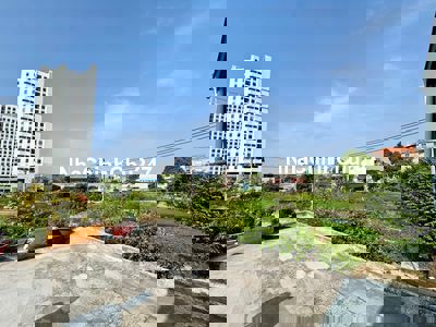 Nhà góc 2 mặt tiên đường 16m và sông, giap ranh thủ đức ,240m(11x21,8)